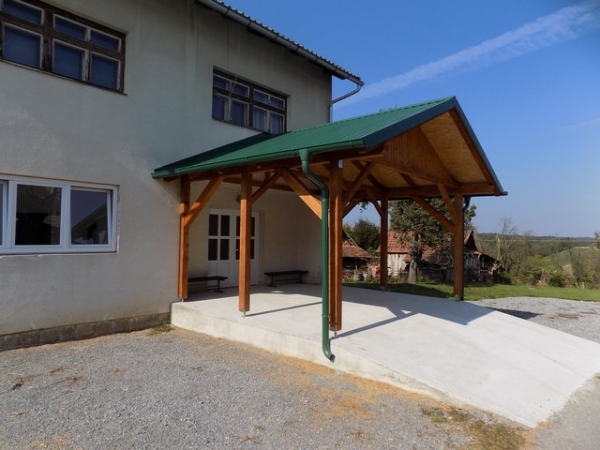 Nadstre&scaron;nica u Trn. Popovcu