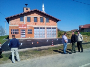 Asfalt i hidrant kod doma u Trn. Popovcu