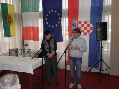 VELIKI PČELARSKI SKUP U GARE&Scaron;NICI