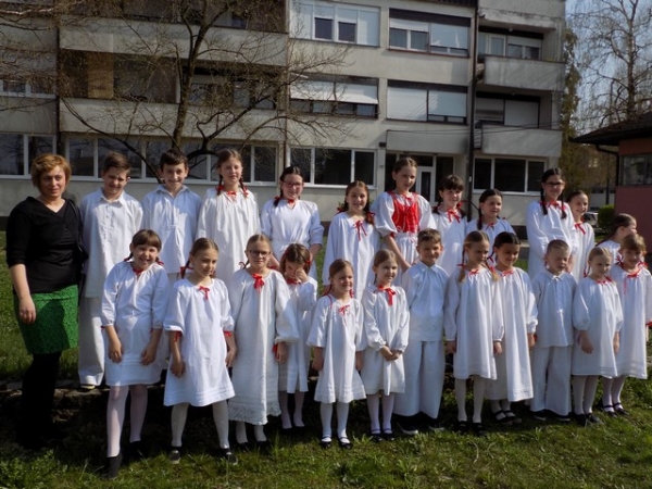 ODRŽANA SMOTRA DJEČJEG FOLKLORA BBŽ