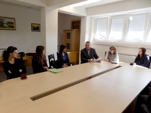 Darivane bebe u Gare&scaron;nici